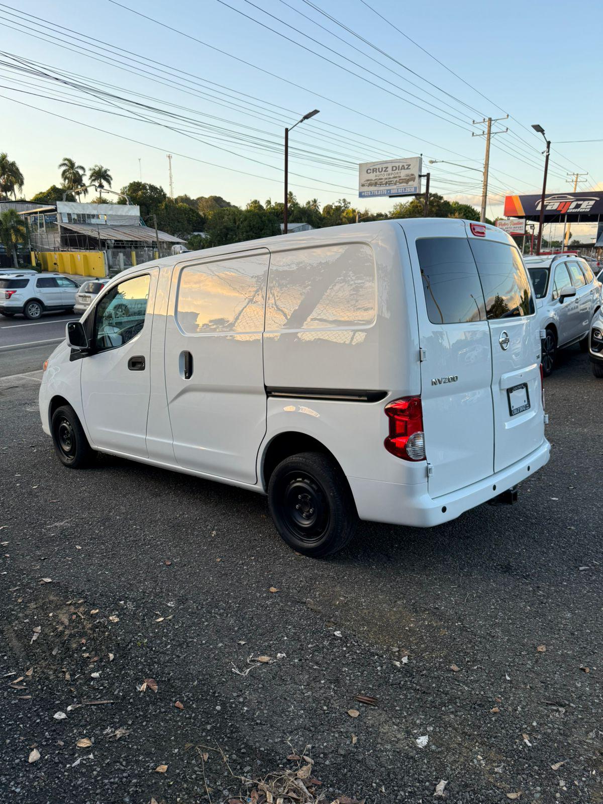 NISSAN NV200 SV 2021