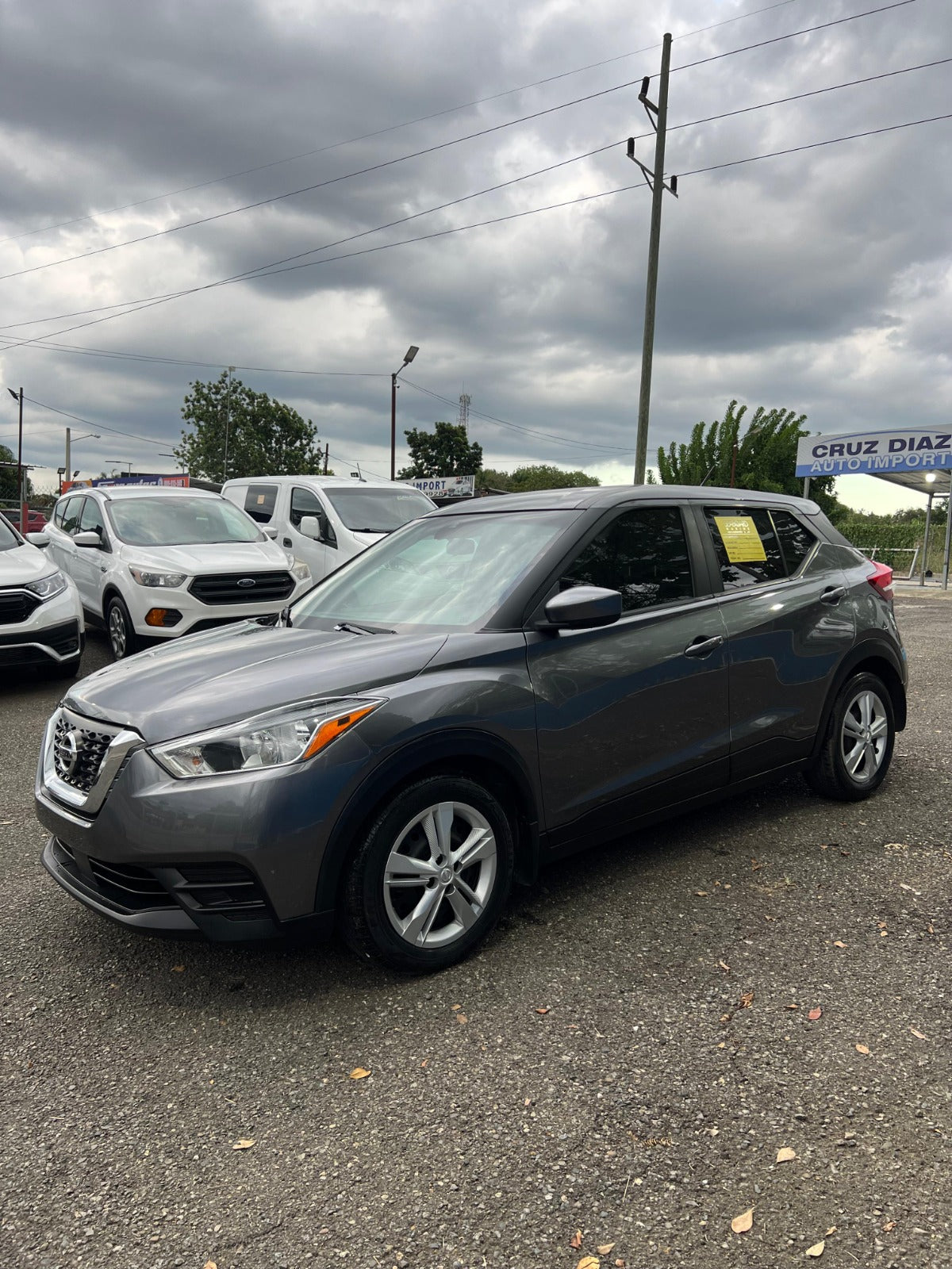 Nissan Kicks S 2020 – ¡La SUV urbana que combina estilo y eficiencia!