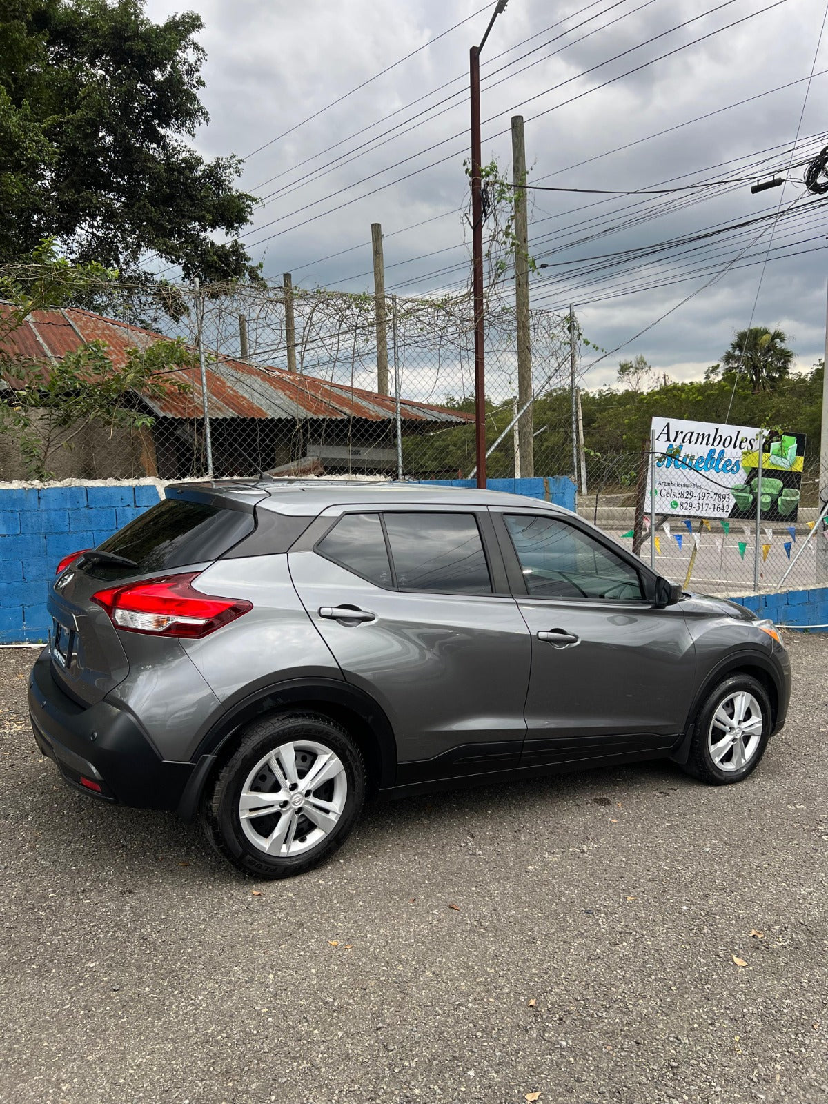 Nissan Kicks S 2020 – ¡La SUV urbana que combina estilo y eficiencia!