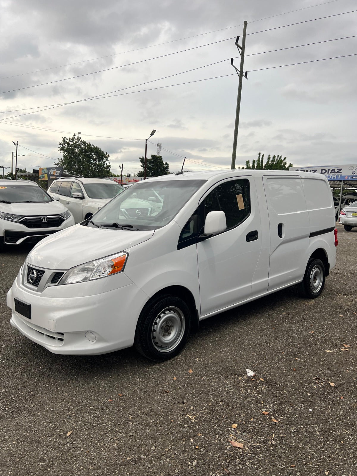 🚐 Nissan NV200 S 2020 – ¡Espacio, versatilidad y economía para tu negocio!