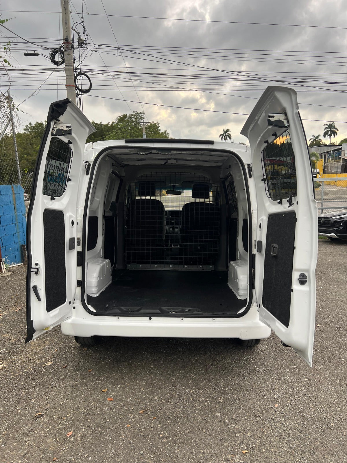 🚐 Nissan NV200 S 2020 – ¡Espacio, versatilidad y economía para tu negocio!