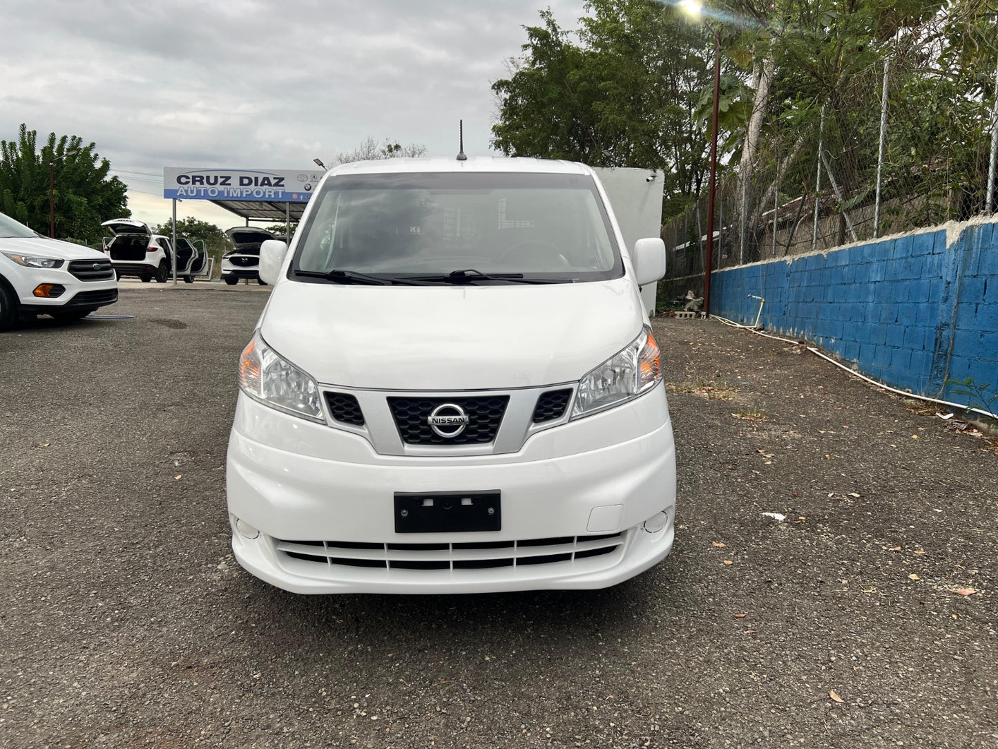🚐 Nissan NV200 S 2020 – ¡Espacio, versatilidad y economía para tu negocio!