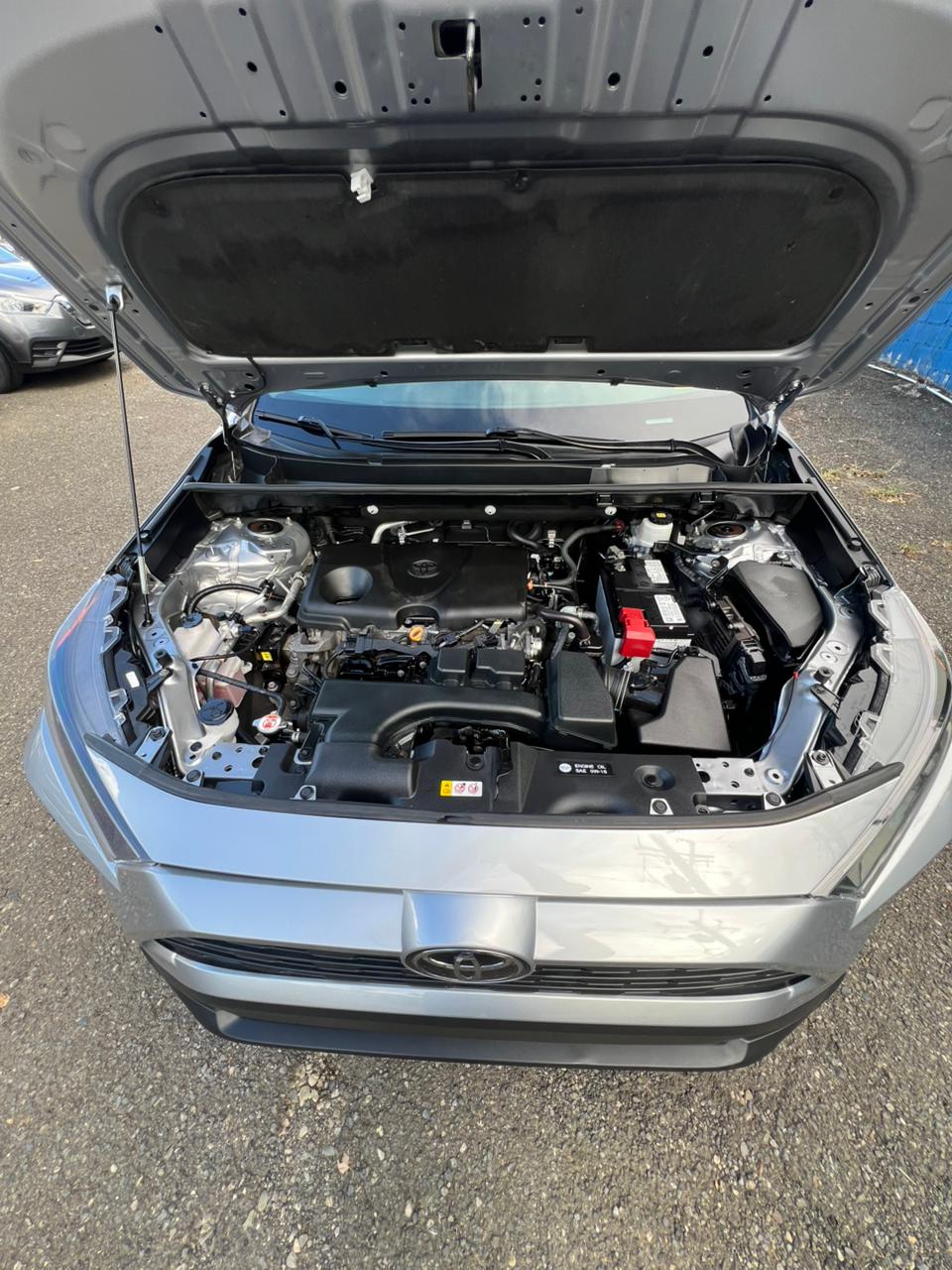 Toyota RAV4 LE 4x4 2022 – ¡Potencia, seguridad y estilo en cada kilómetro!