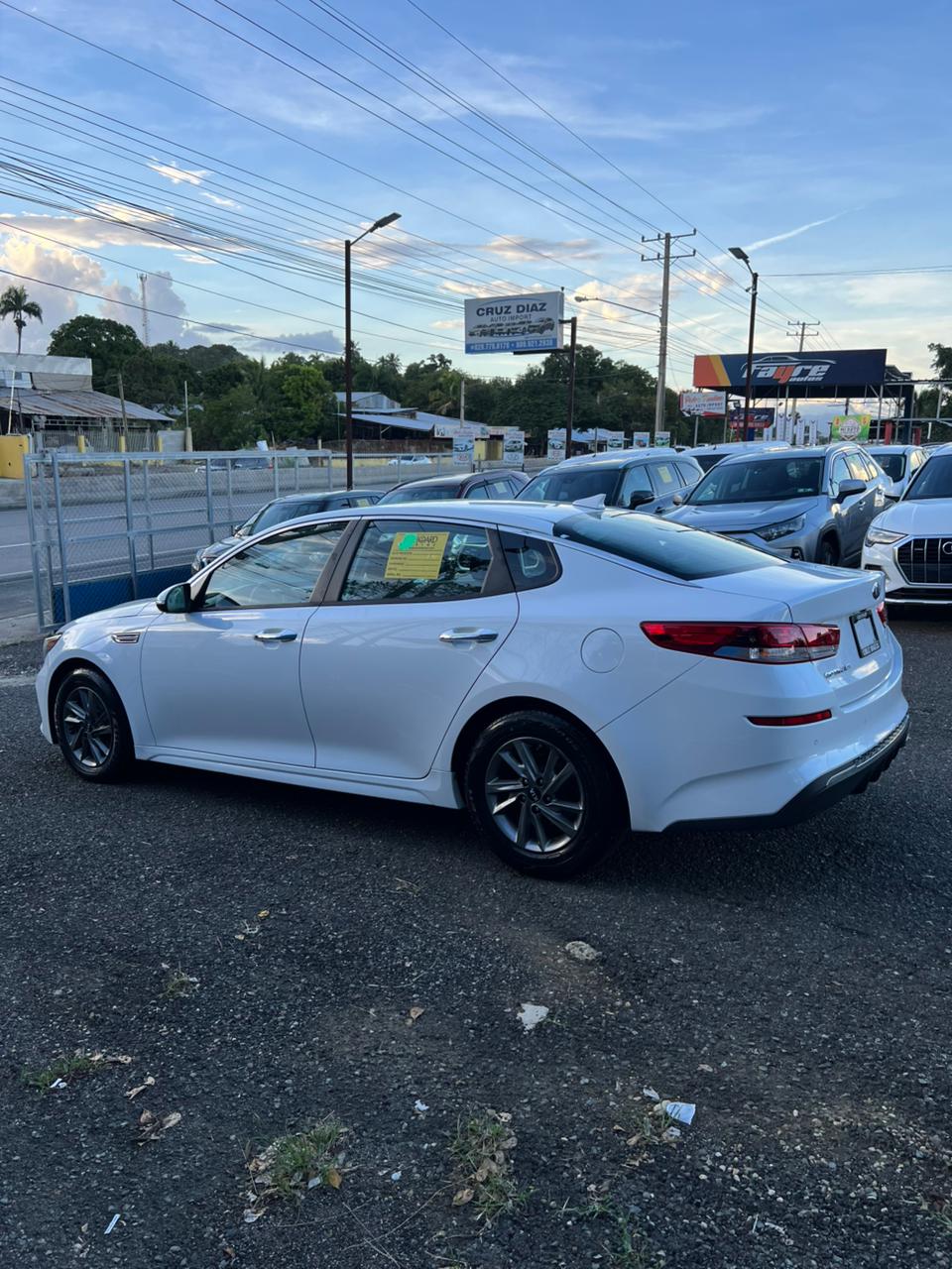 Kia Optima LX 2020 – ¡Elegancia, confort y eficiencia en cada trayecto!