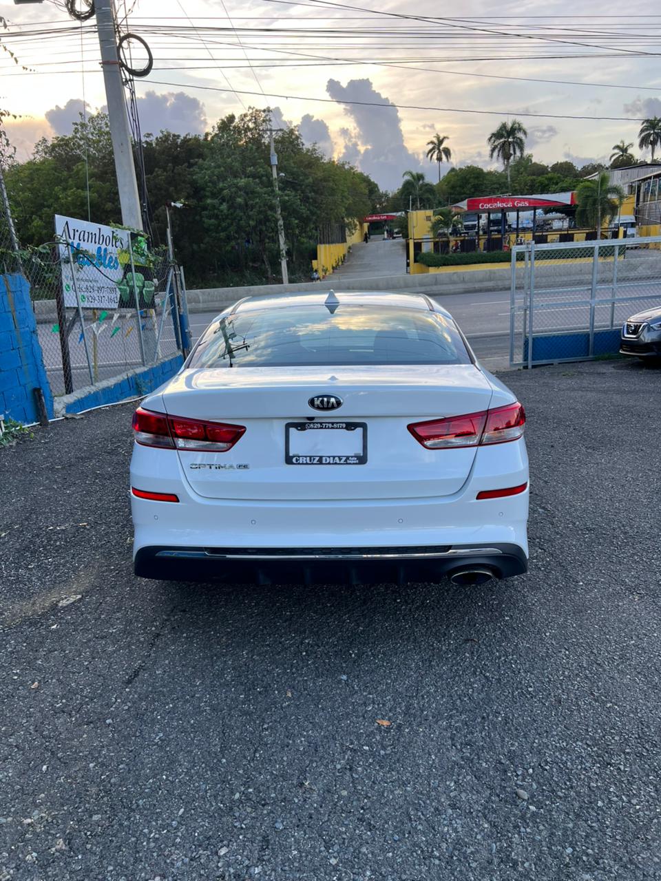 Kia Optima LX 2020 – ¡Elegancia, confort y eficiencia en cada trayecto!