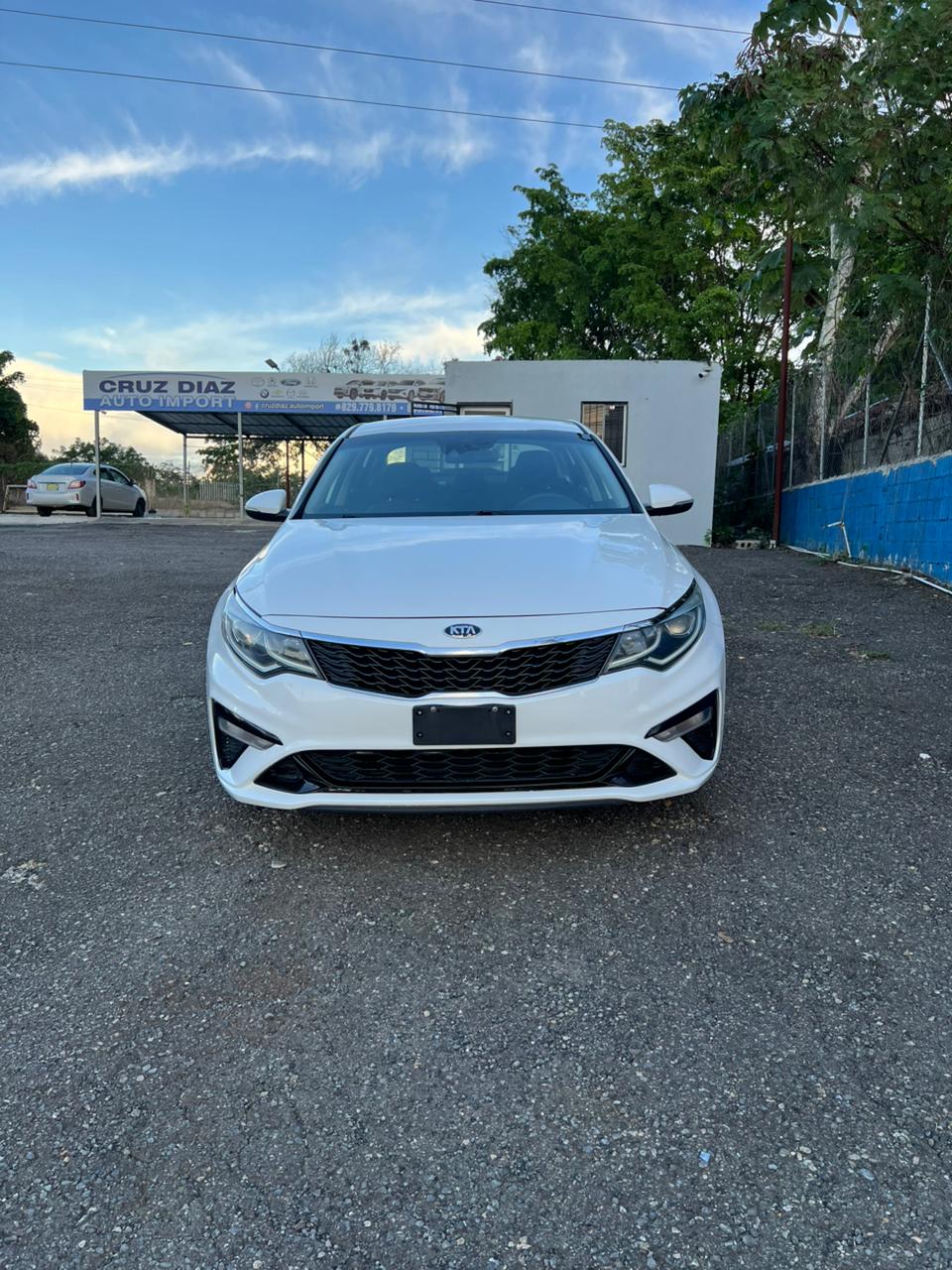 Kia Optima LX 2020 – ¡Elegancia, confort y eficiencia en cada trayecto!