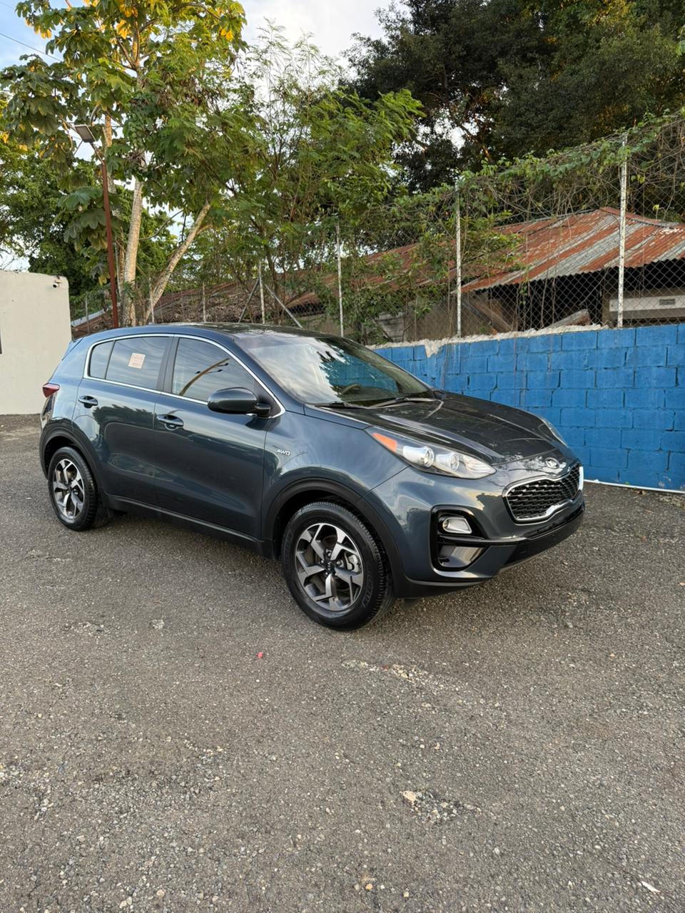 Kia Sportage LX AWD 2021 – ¡Aventura, estilo y rendimiento en un solo SUV!