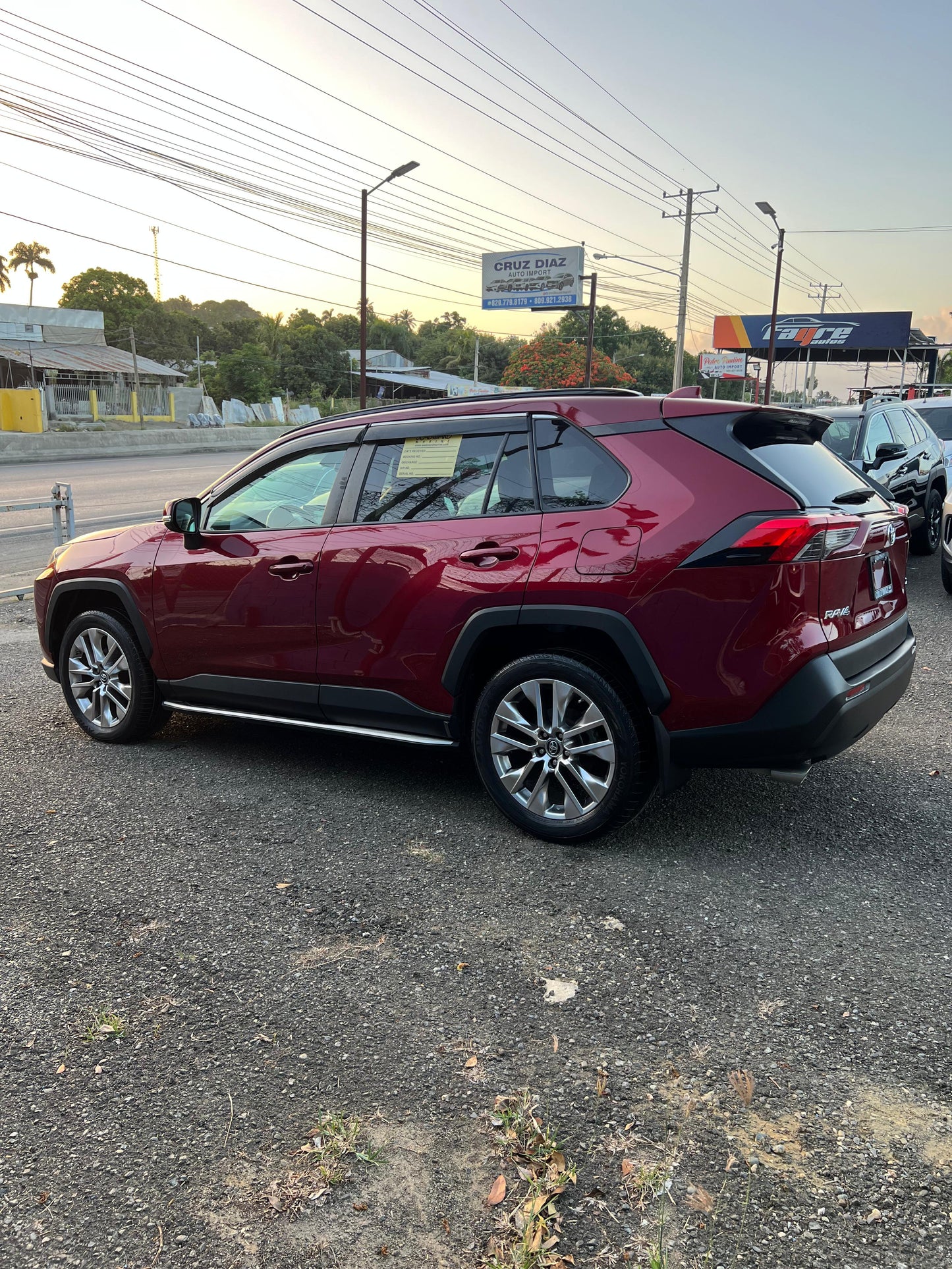 TOYOTA RAV4 XLE PREMIUM 2019